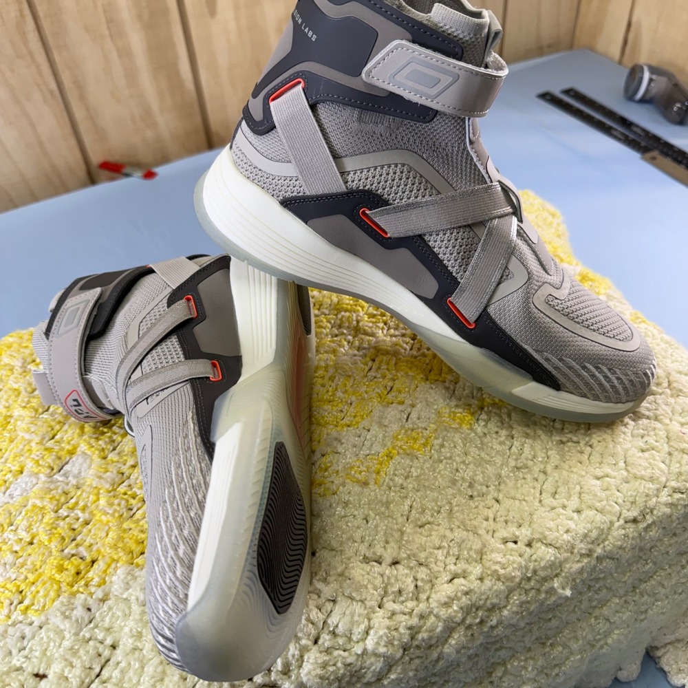APL Superfusion Grey Charcoal Orange High Top TechLoom Sneakers Mens 9.5 Wom 11